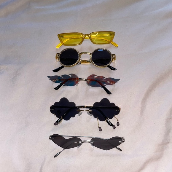 ✨ Fun Sunglasses Set - Picture 2 of 3